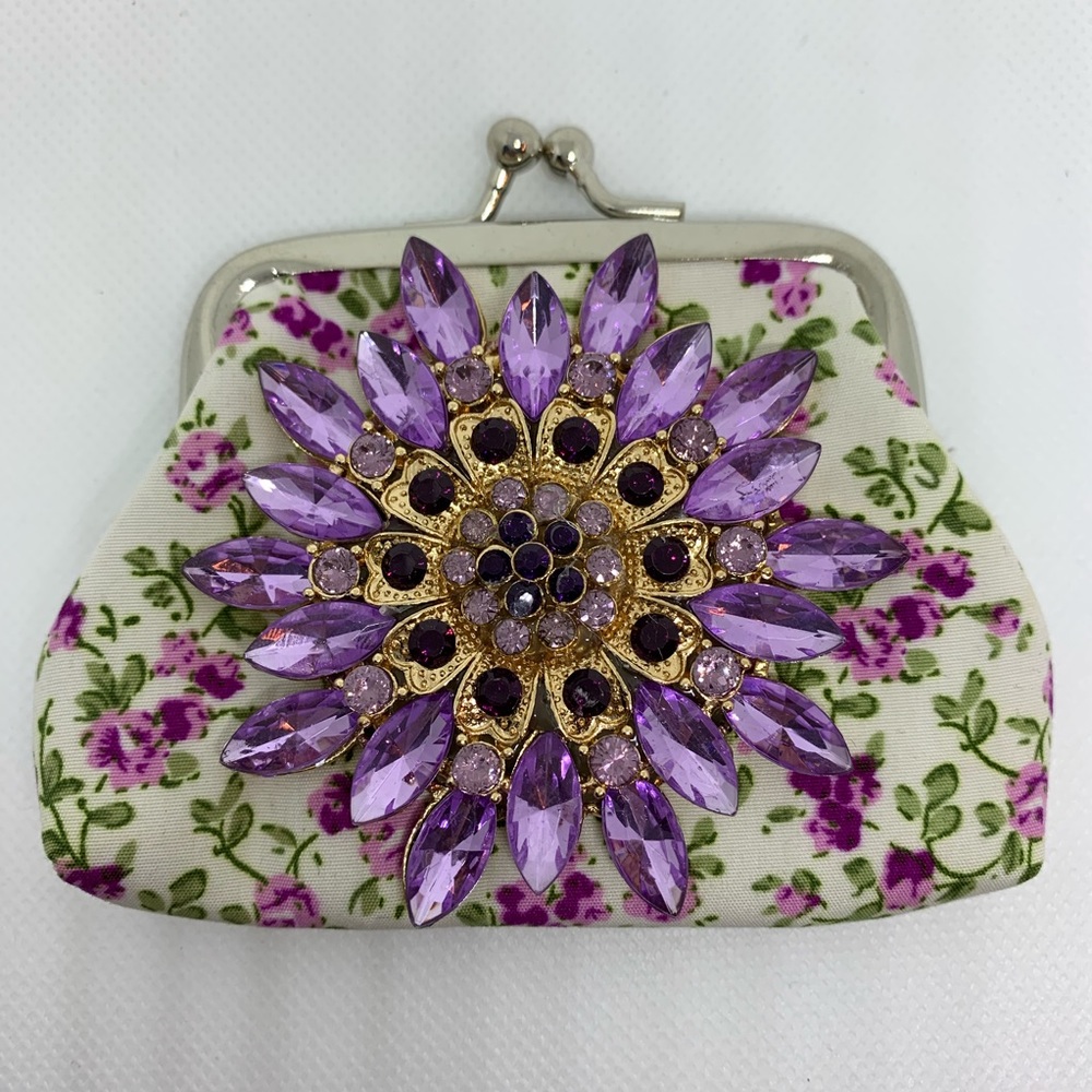 VINTAGE MINI COIN PURSE